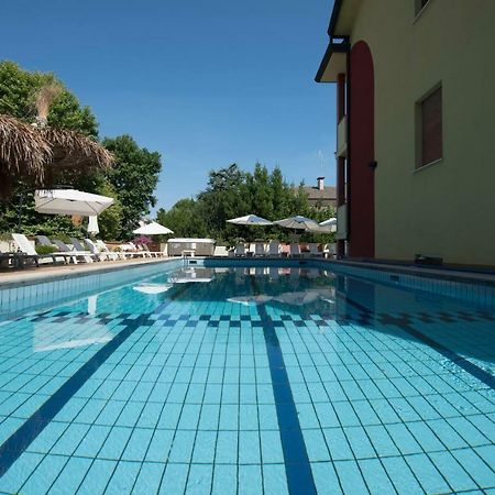 Hotel Residence Elisabetta Cesenatico Extérieur photo