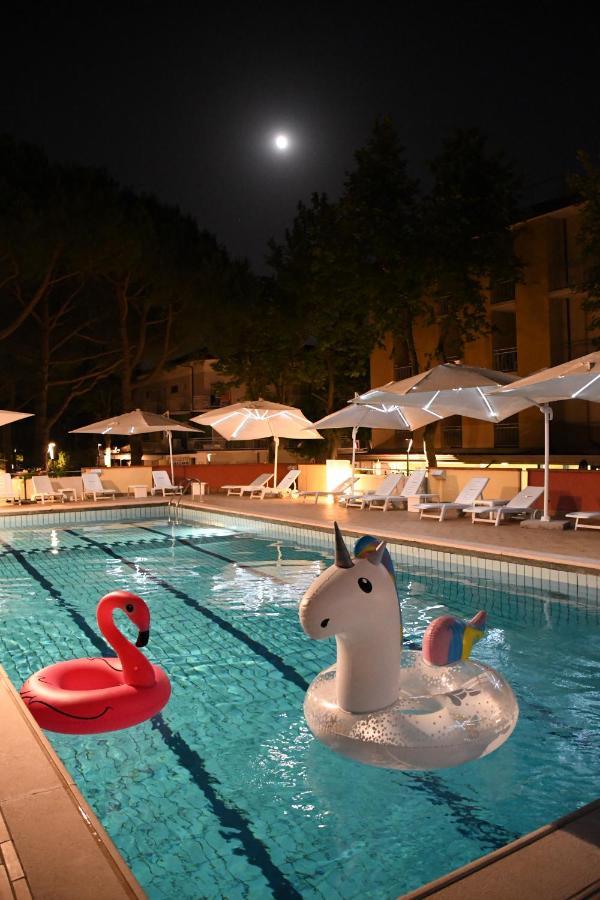 Hotel Residence Elisabetta Cesenatico Extérieur photo
